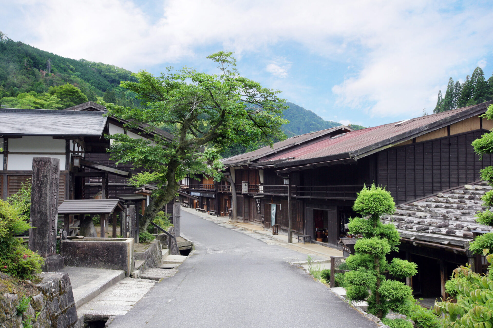 妻籠宿の町並み